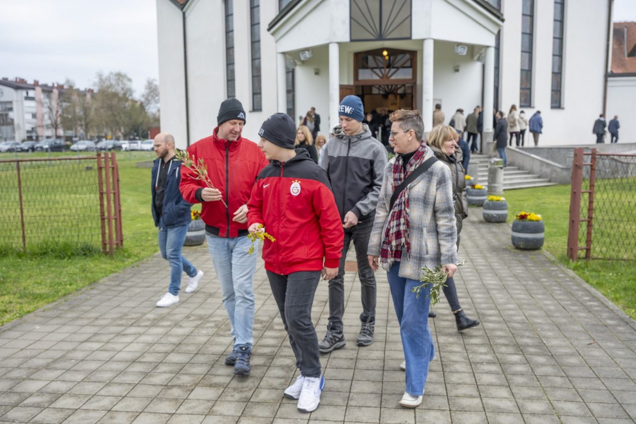 Cvjetnica 2903 (23) Cvjetnica 2903 (23)