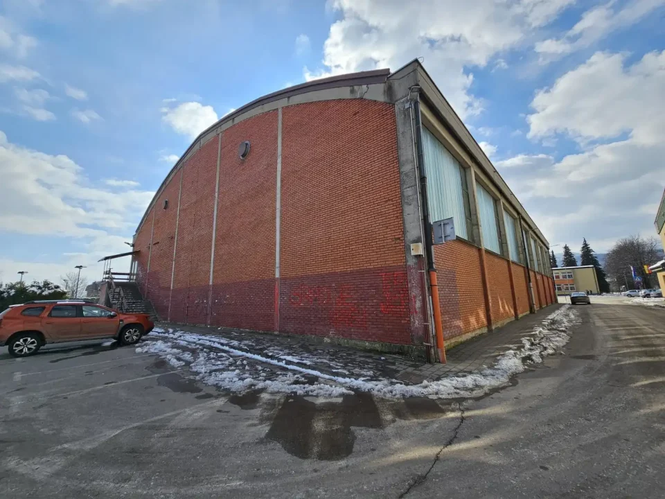 Energetska-obnova-dvorane-3-1536×1152 Energetska-obnova-dvorane-3-1536×1152