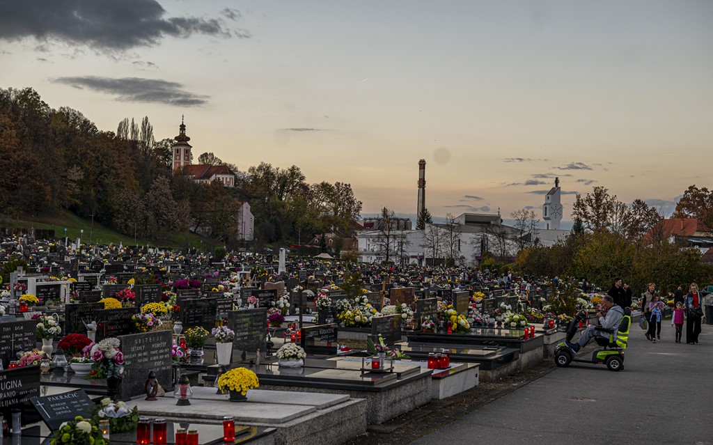 Groblje Dubovac 31.10 (1)