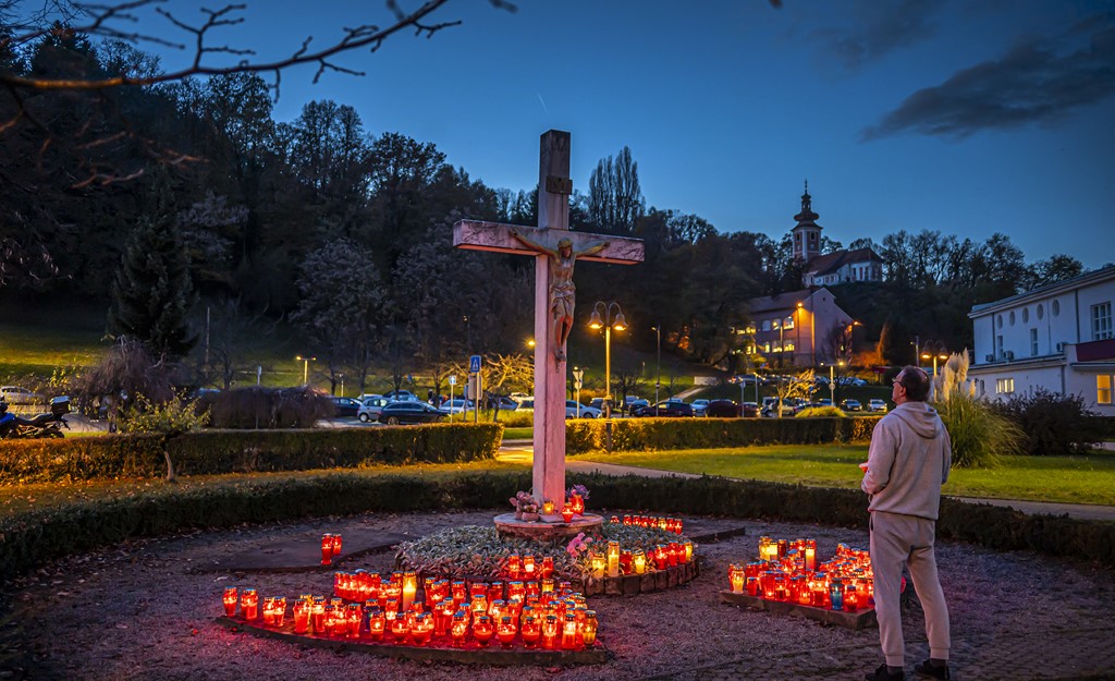 Groblje Dubovac 31.10 (29) Groblje Dubovac 31.10 (29)