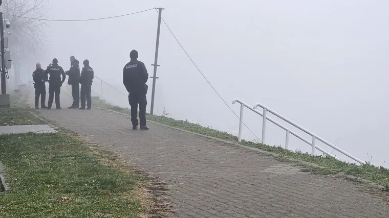 H-5e9ca8b5-ed14-4018-badb-048a2efd80d7-760 H-5e9ca8b5-ed14-4018-badb-048a2efd80d7-760