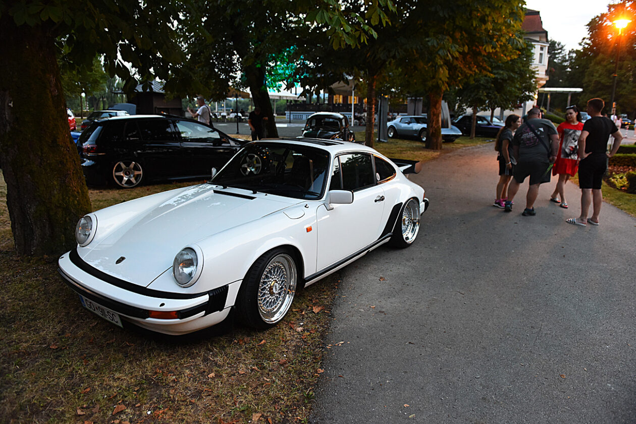 LookLow Event auti (16)
