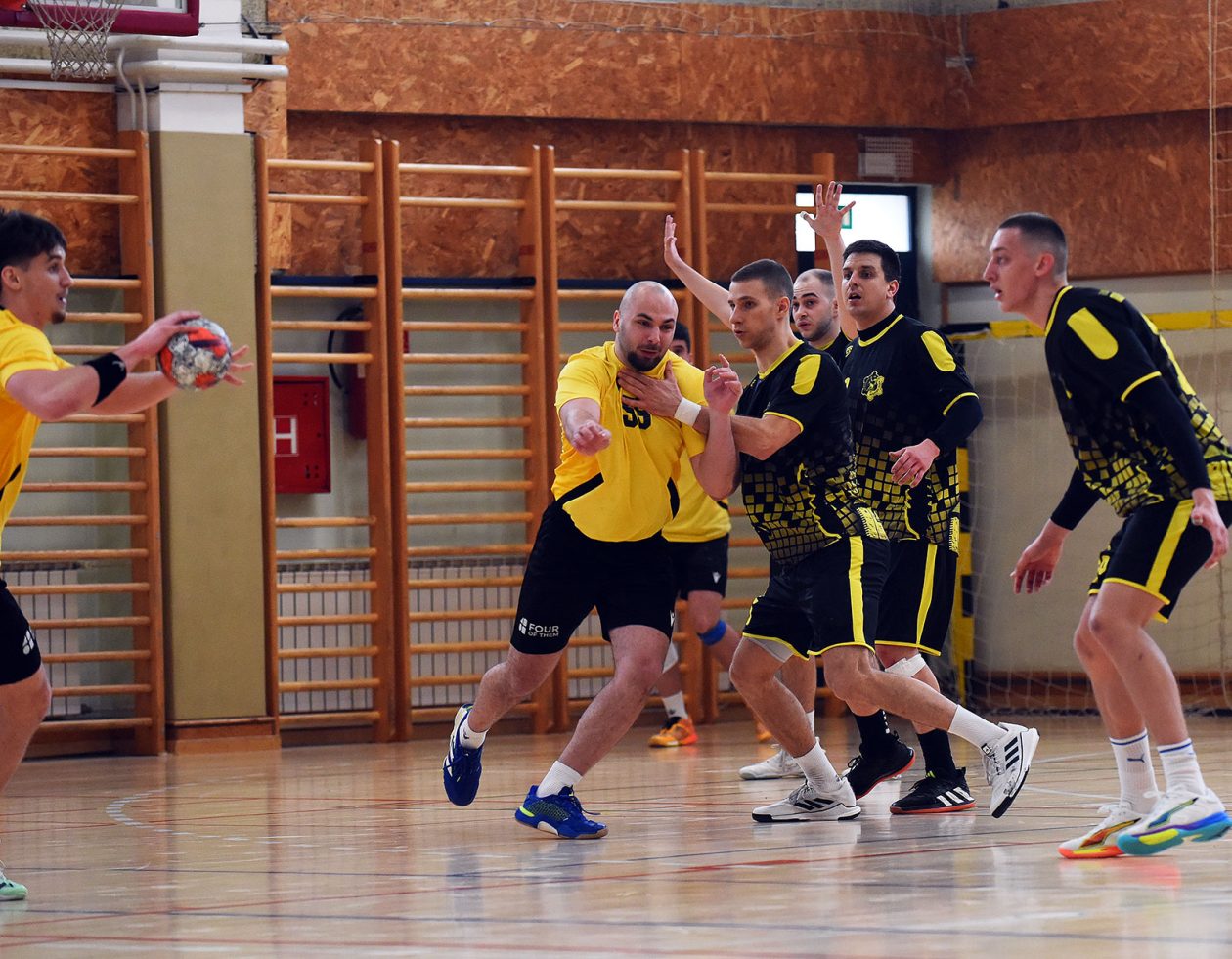 Memorijalni rukometni turnir Nebojsa Parezanin (1) Memorijalni rukometni turnir Nebojsa Parezanin (1)