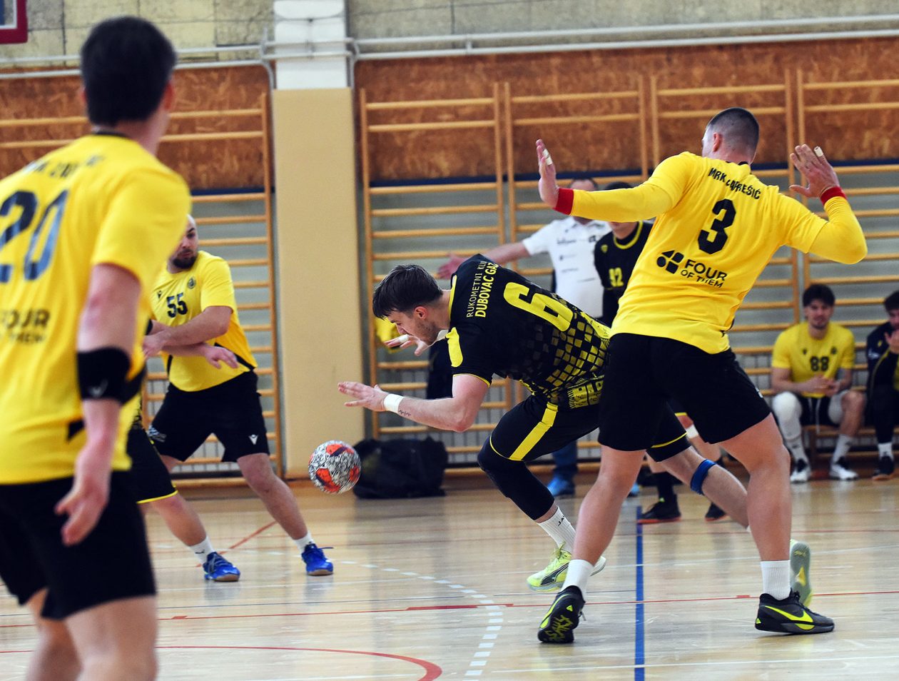 Memorijalni rukometni turnir Nebojsa Parezanin (11) Memorijalni rukometni turnir Nebojsa Parezanin (11)