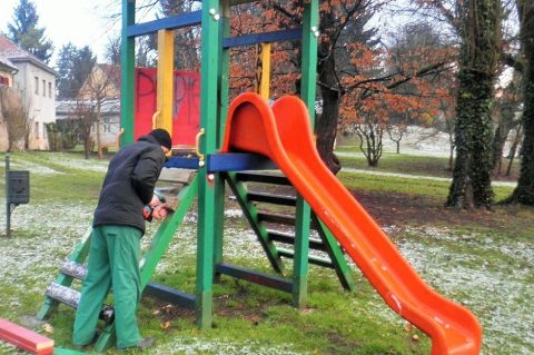 OLYMPUS DIGITAL CAMERA OLYMPUS DIGITAL CAMERA