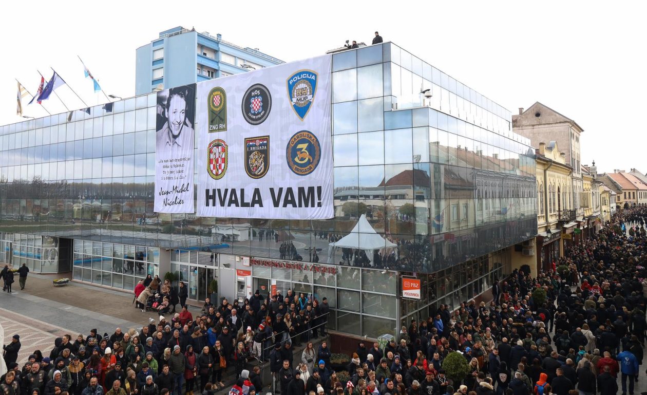 Vukovar: Kolona sjećanja na žrtvu Vukovara