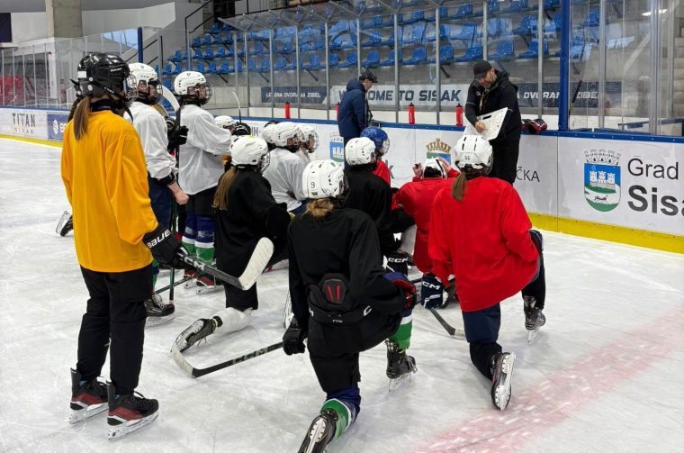 Pripreme Svjetsko 2026. cure U18