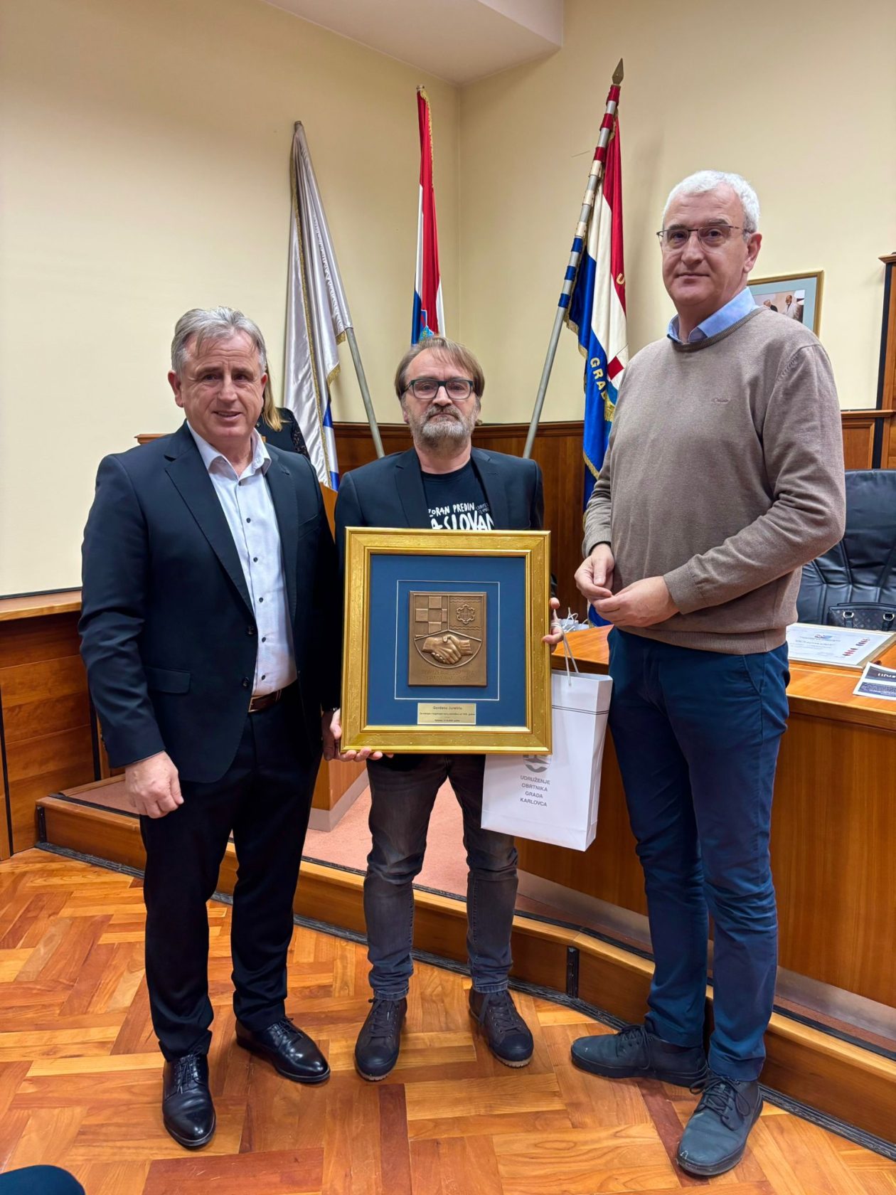 Statua – Gordan Juratić