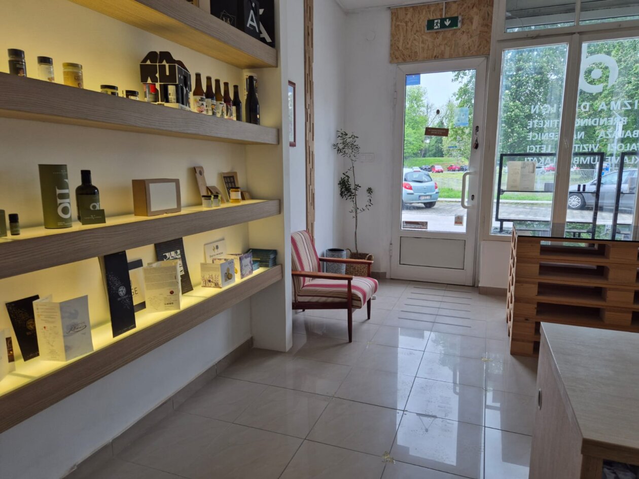 WhatsApp Image 2025-05-27 at 09.05.51