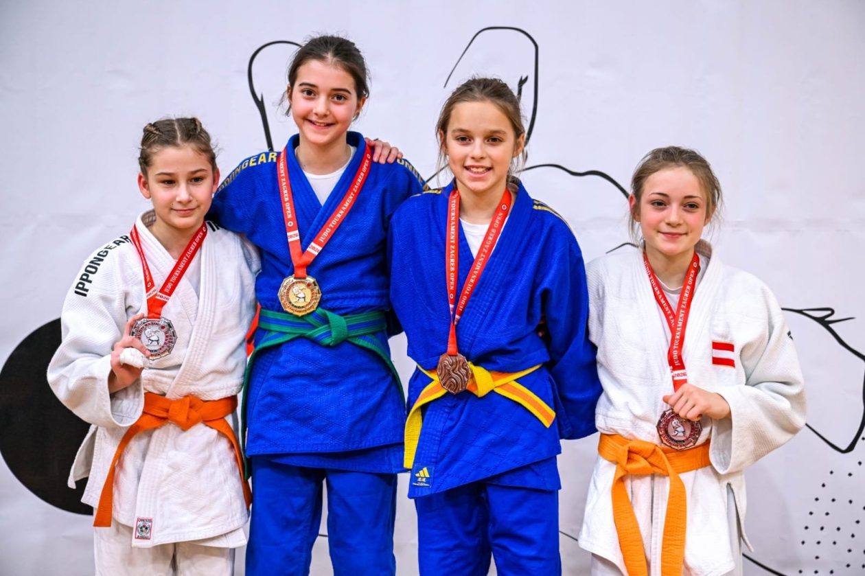 WhatsApp Image 2026-01-19 at 09.02.46 WhatsApp Image 2026-01-19 at 09.02.46