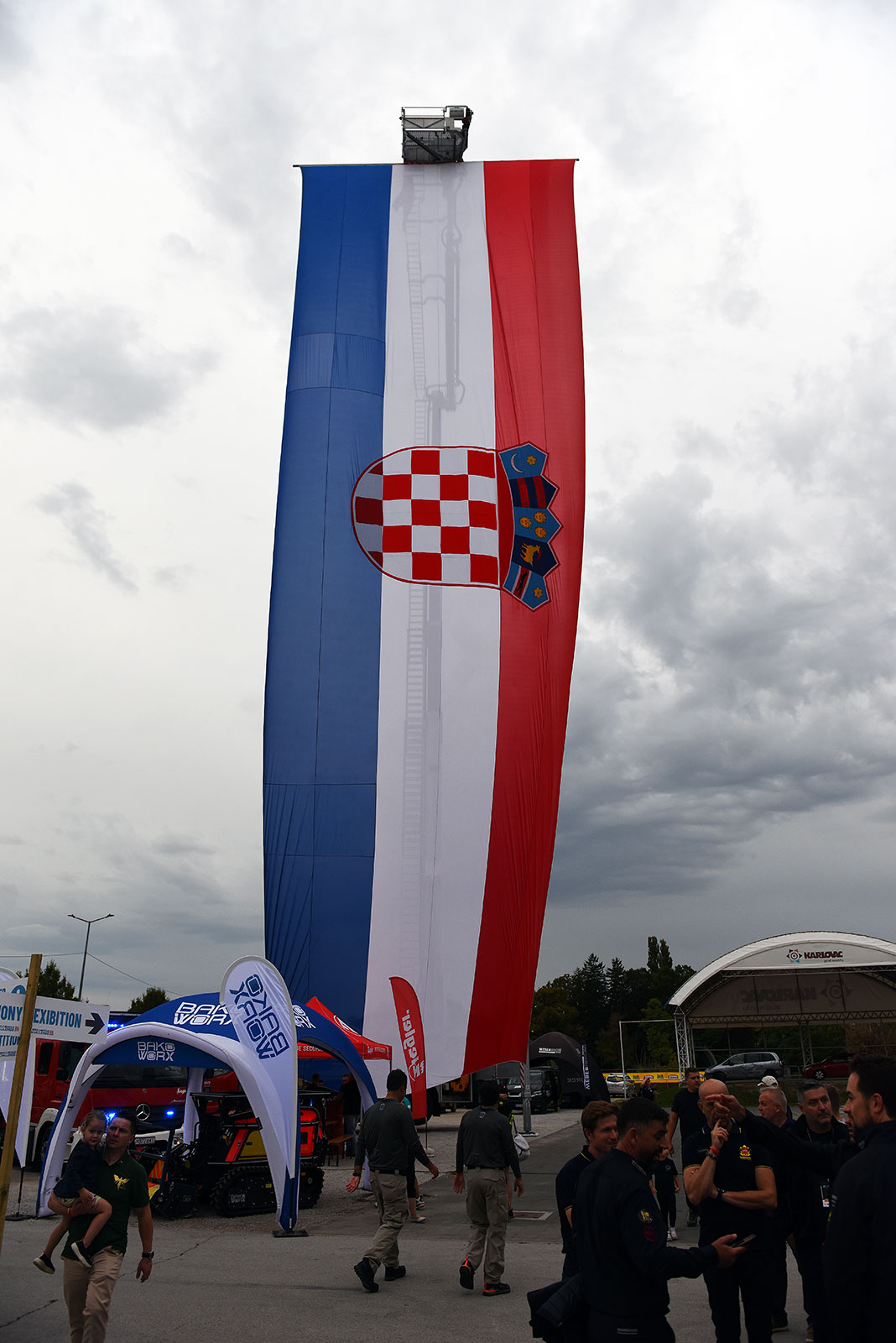 World Rescue Challenge (16) World Rescue Challenge (16)