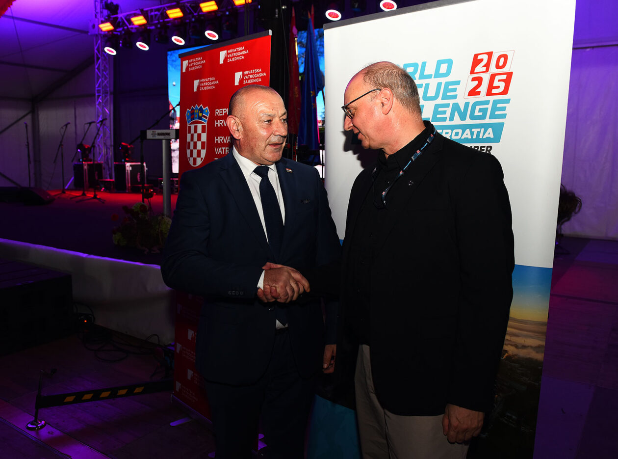 World Rescue Challenge (32) World Rescue Challenge (32)