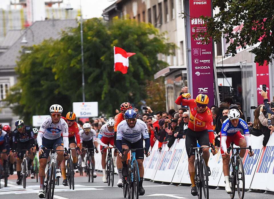 a52b9783ef8c3fce8c46fefaf23ccb78-gallery_single_view