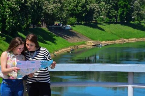 a6f905f68c7b5e06ff00ed3d676bc358-view_article