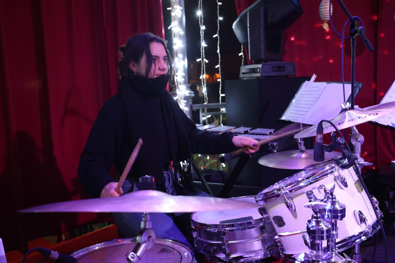 advent 2025 (8) advent 2025 (8)