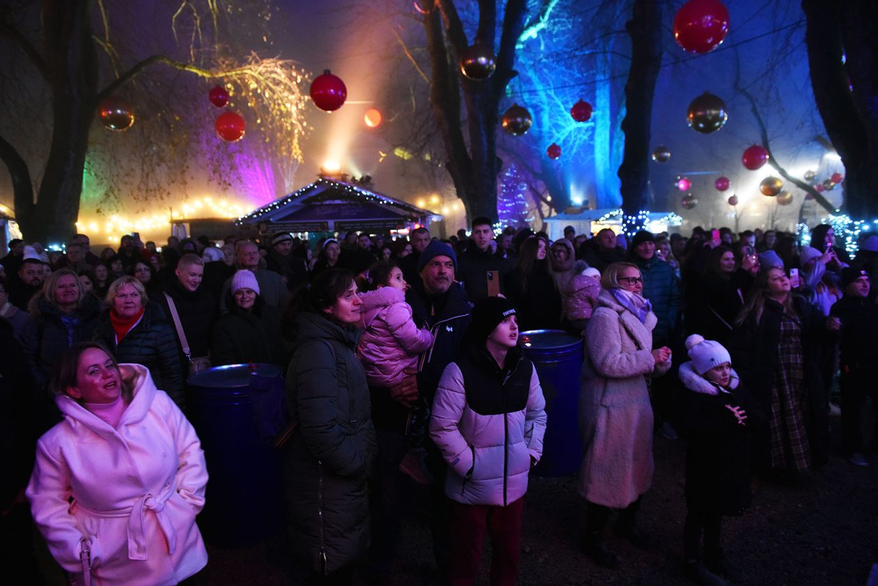 advent magazin (20) advent magazin (20)