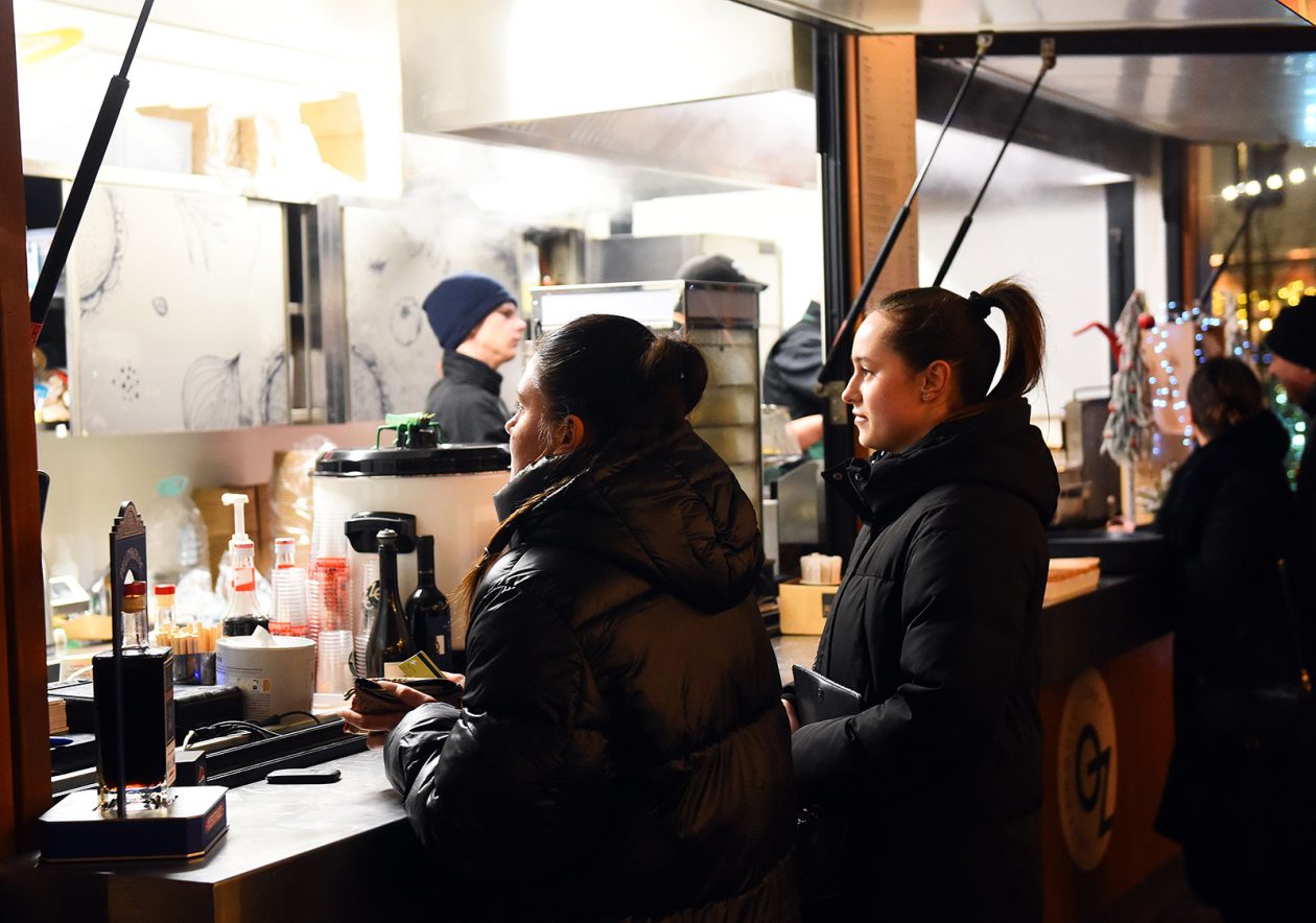 advent snack house oz (1)