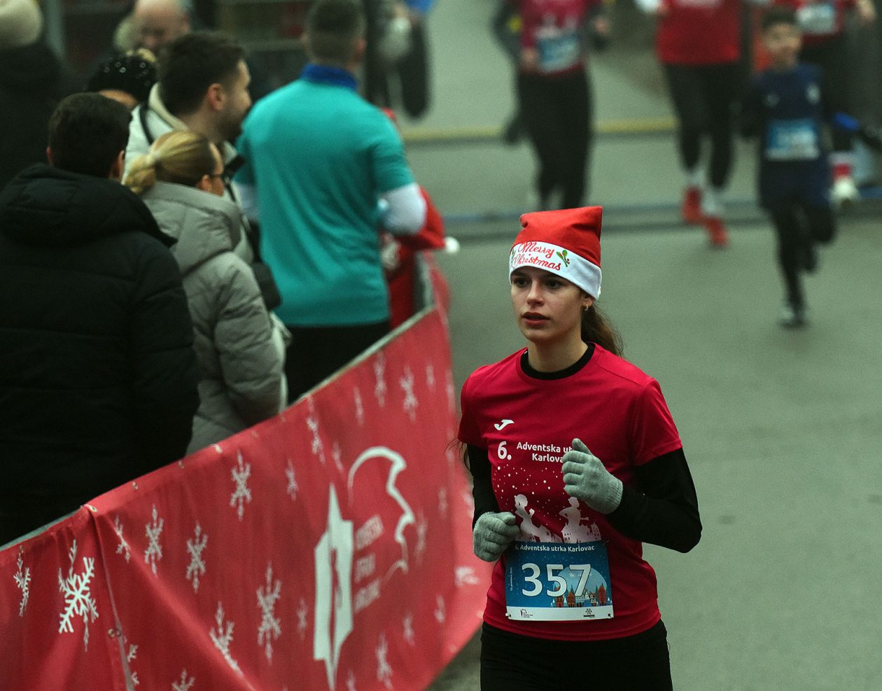 adventska utrka (100) adventska utrka (100)