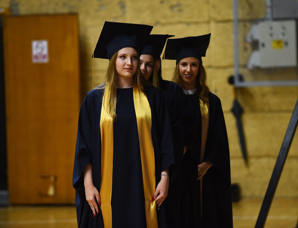 akademija gimnazija (89) akademija gimnazija (89)