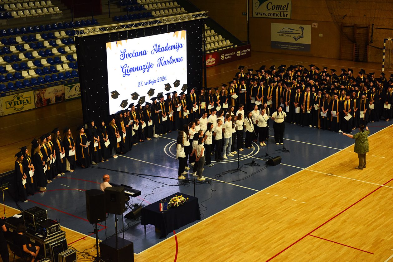 akademija gimnazija (95) akademija gimnazija (95)