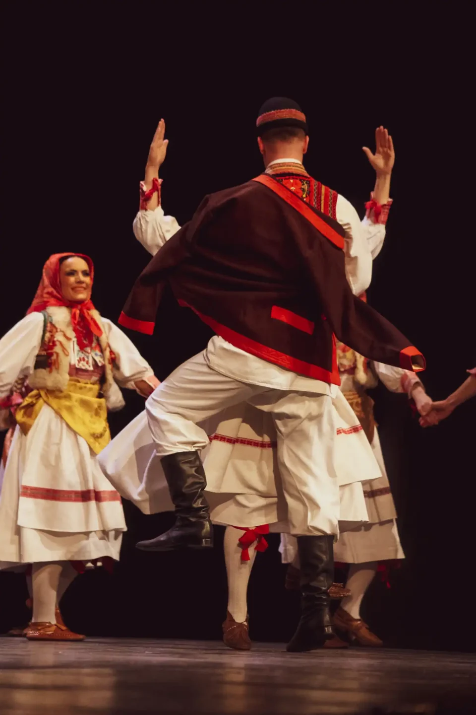 ansambl lado (29) ansambl lado (29)