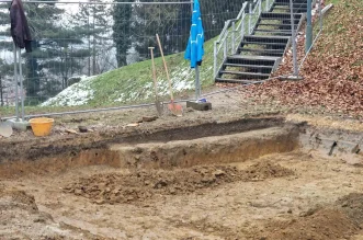 arheolozi stari grad dubovac (2)