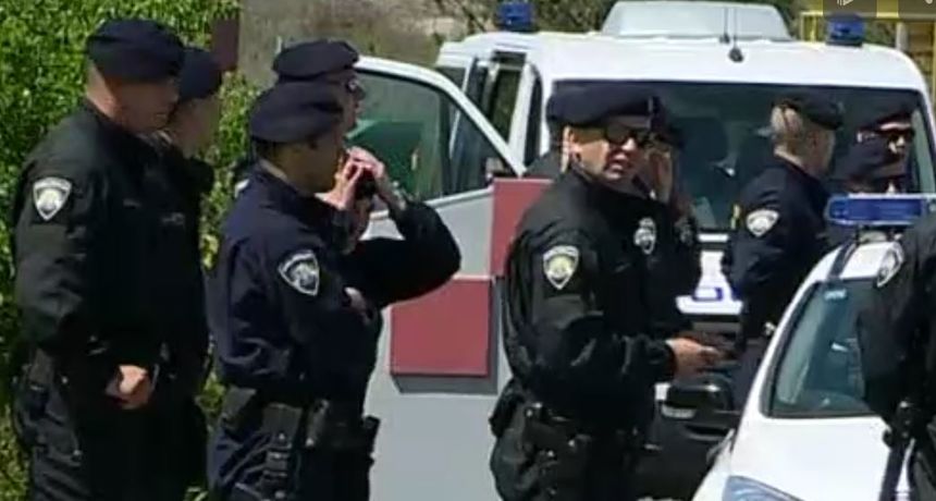 policija policija
