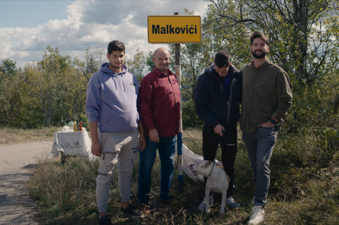biti-u-rodu-s-johnom-malkovichem-2-20260415070513