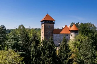 c1745a52c31f6698d4c8b3f7b015a862