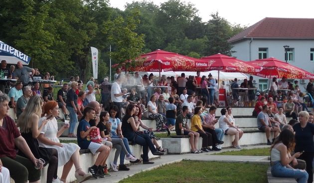 Image 6030289 (auto)