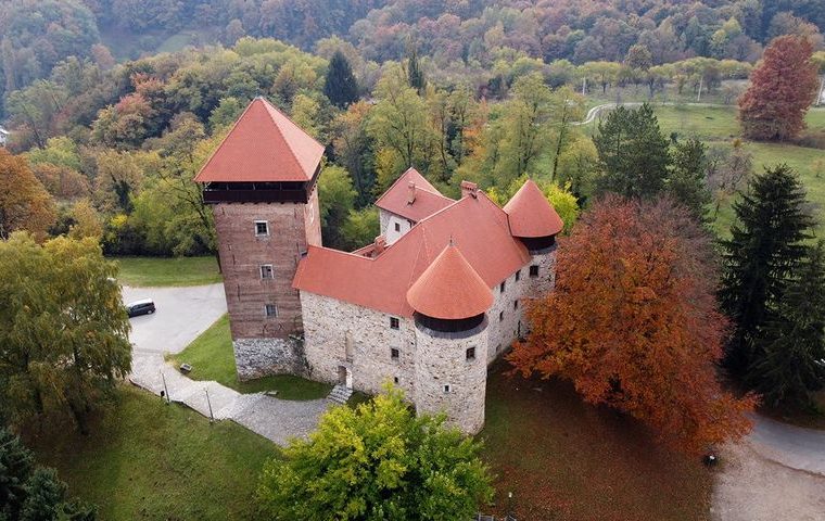 cd513acead5c21853d713379e6343145