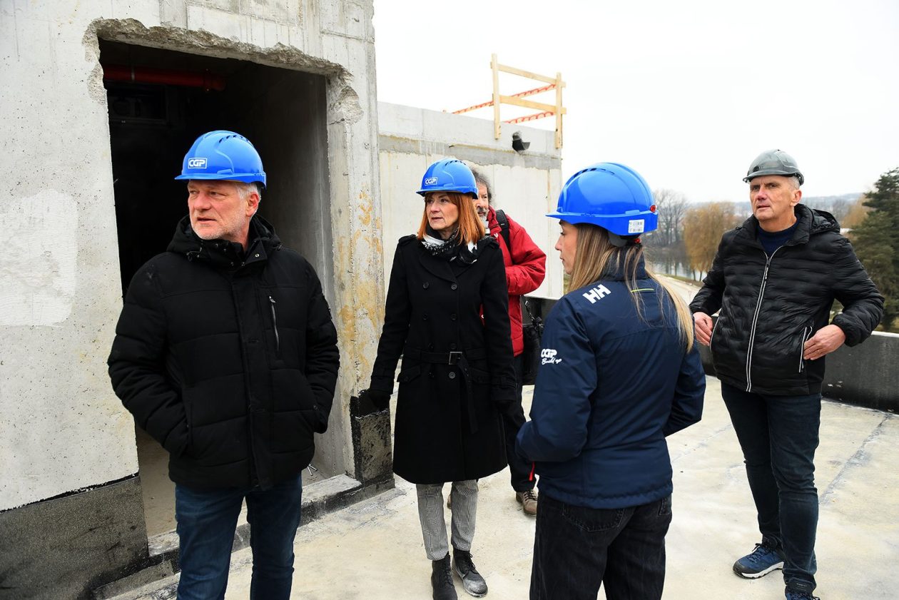 centar za starije osobe duga resa (27)