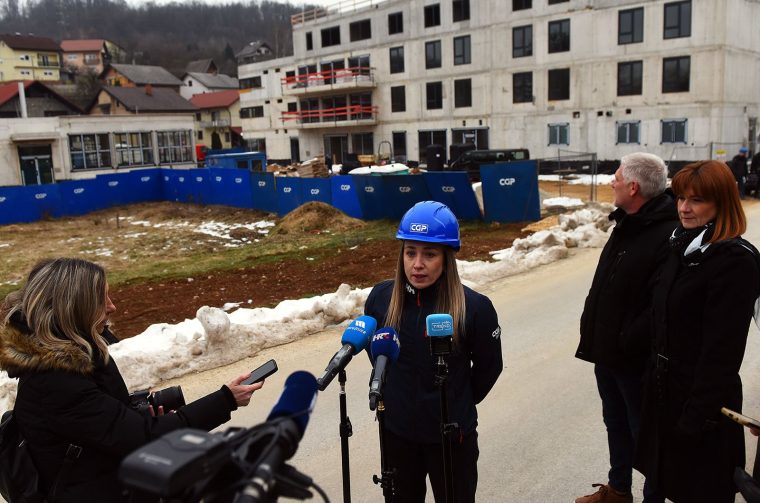 centar za starije osobe duga resa (6)