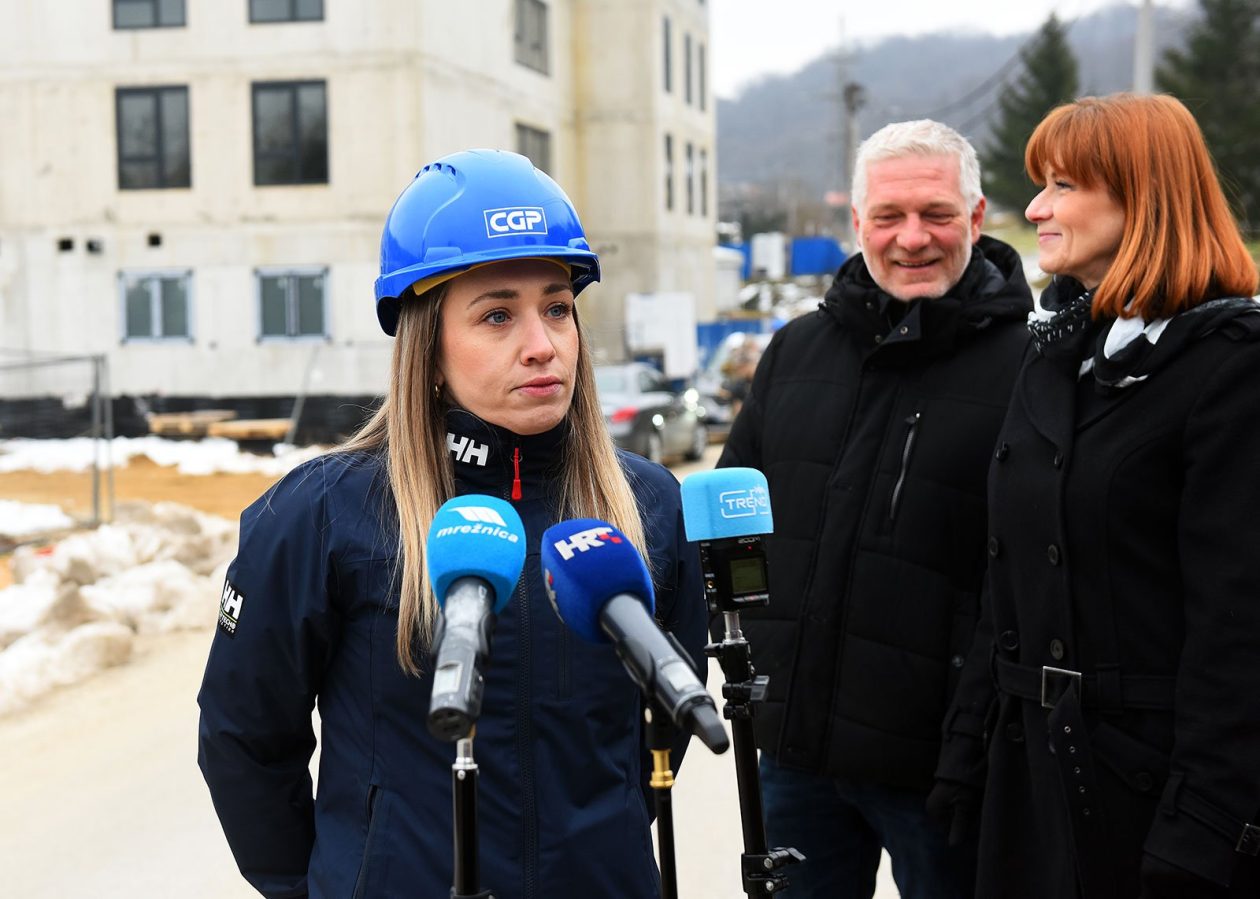 centar za starije osobe duga resa (7)