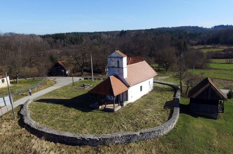 crkva svetog jurja matesko selo (1) crkva svetog jurja matesko selo (1)