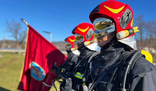 Image 6100743 (auto)