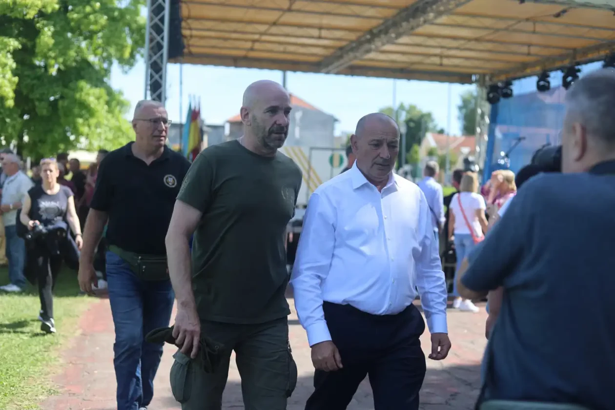 dan drzavnosti vunsko polje (13) dan drzavnosti vunsko polje (13)