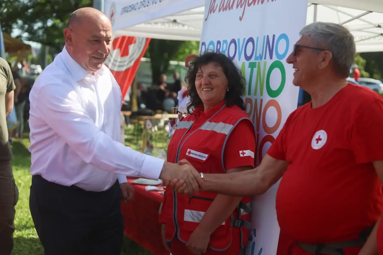 dan drzavnosti vunsko polje (22) dan drzavnosti vunsko polje (22)