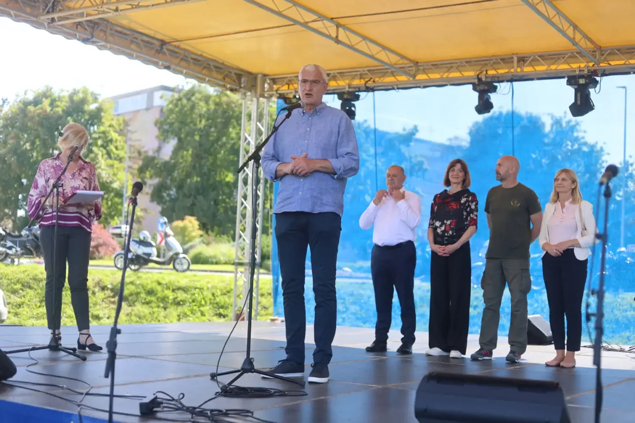 dan drzavnosti vunsko polje (41) dan drzavnosti vunsko polje (41)