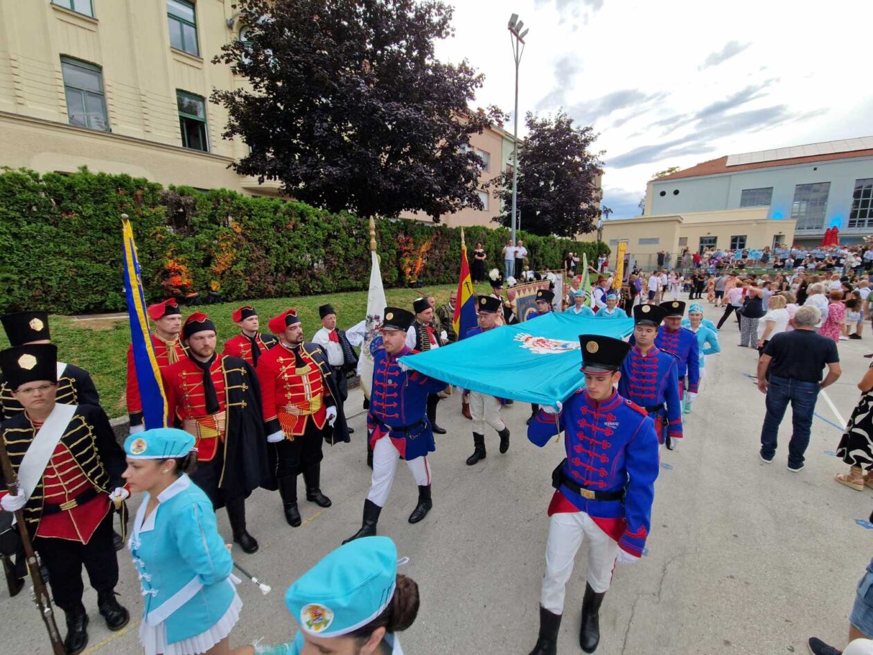dan grada karlovca (1)