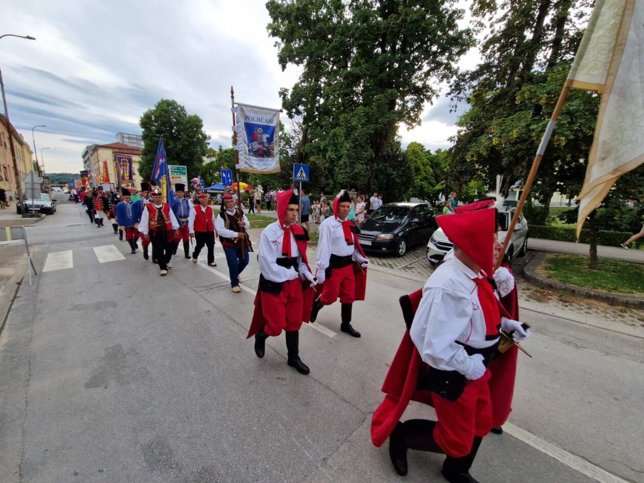 dan grada karlovca (12)