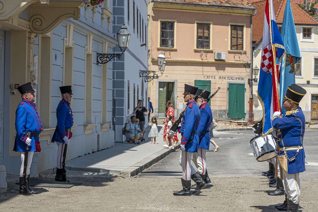 dan grada katzler (26)