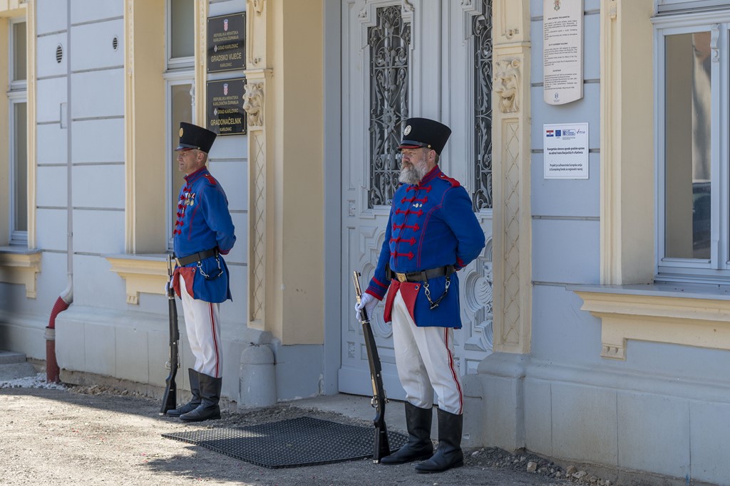 dan grada katzler (29)