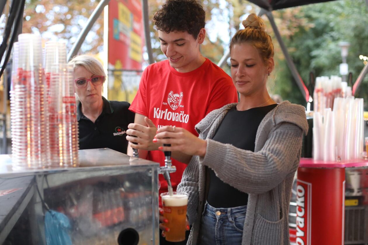 Karlovac: Otvoreni 38. Dani piva
