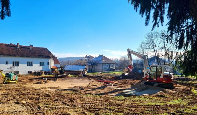 Image 5921873 (auto)