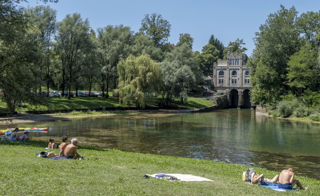 dnevni boravak na kupi ozalj (15)