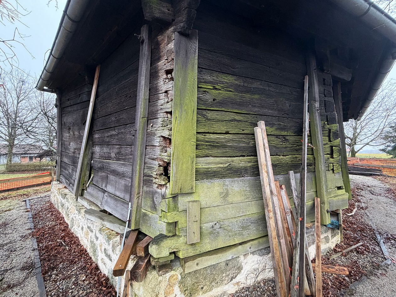 drvena crkva draganic (18) drvena crkva draganic (18)