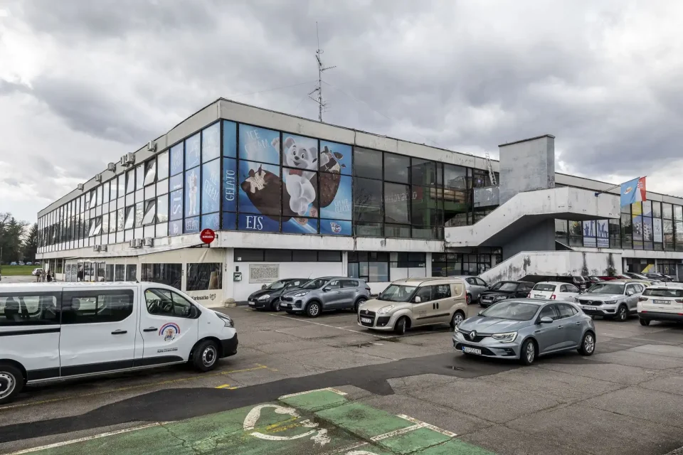 dusan knezevic teretana sportska (32)