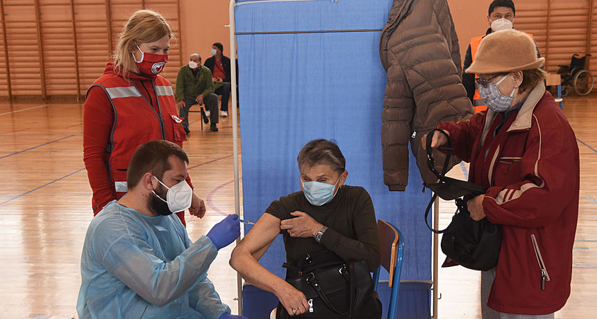 Image 4855860 (auto) Image 4855860 (auto)