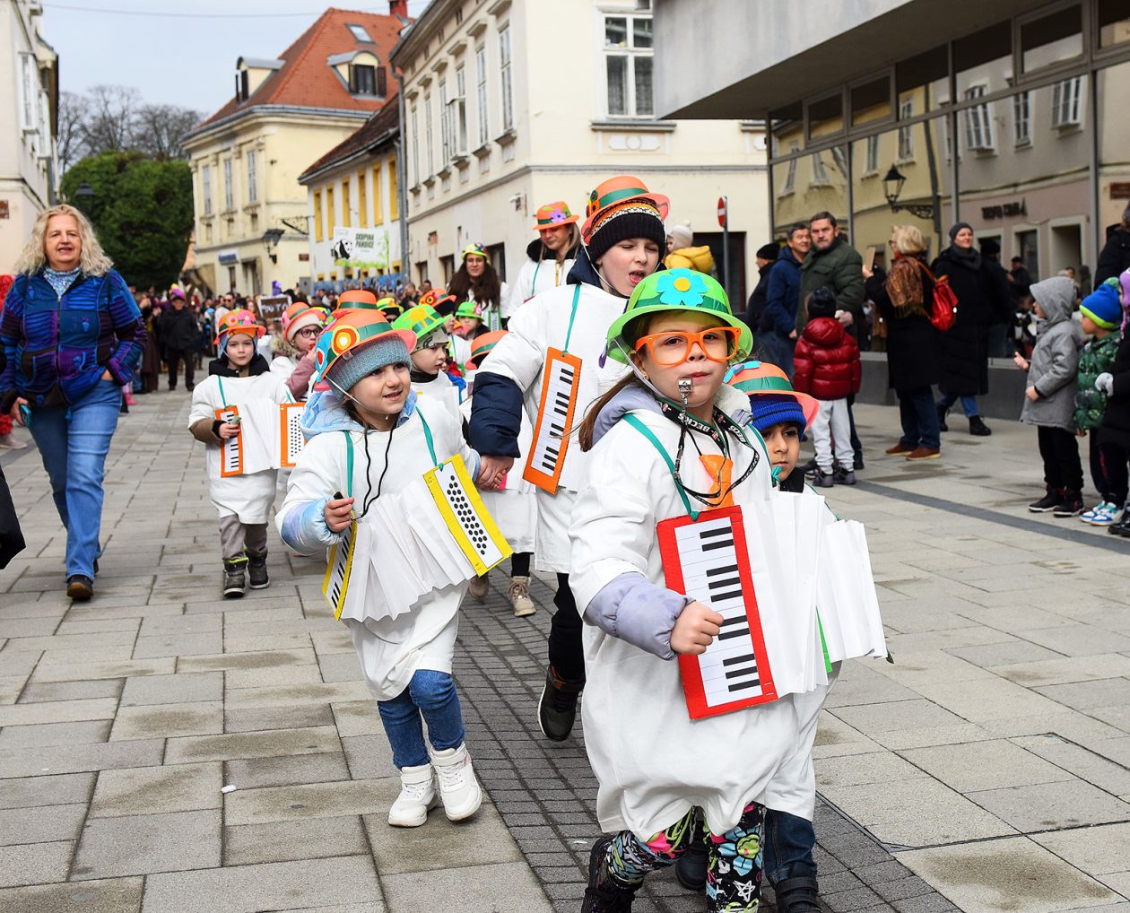 fasnik maskare djeca (100)
